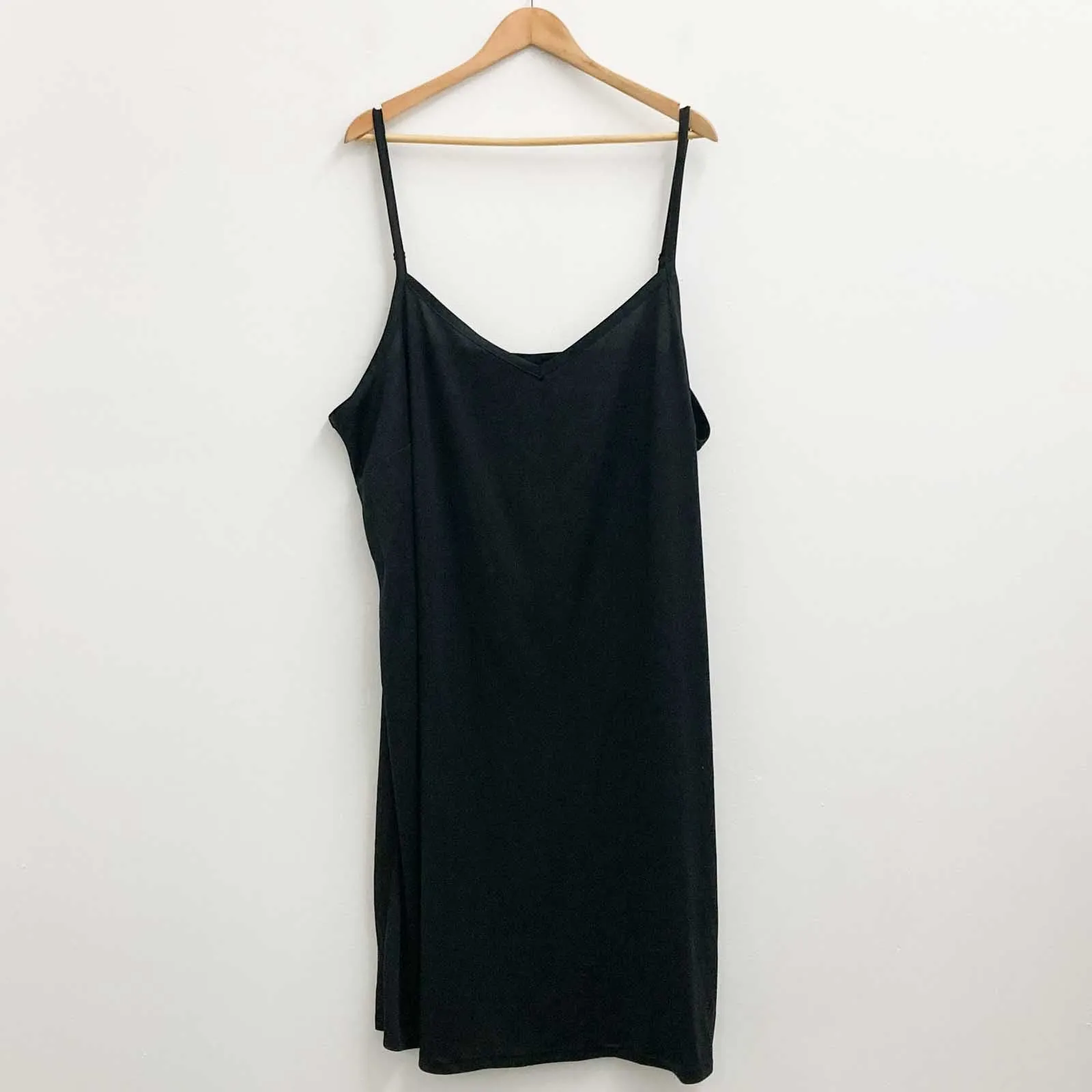 City Chic Avenue Slips Cami Vest Tops Size 22/24 Black Set of 3