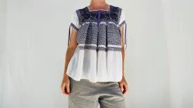 Hand-Embroidered Aguacatenango Blouse. Chiffon. 0079